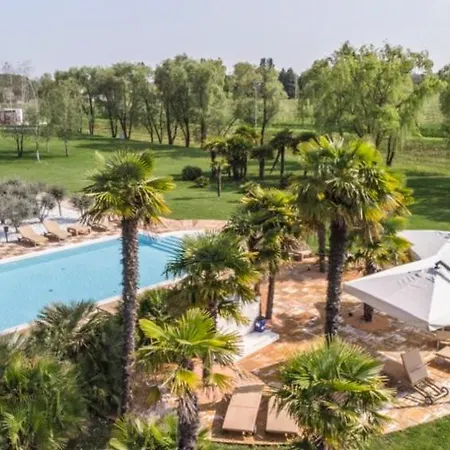 Villa Relais