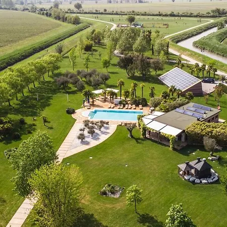 Relais Villa *